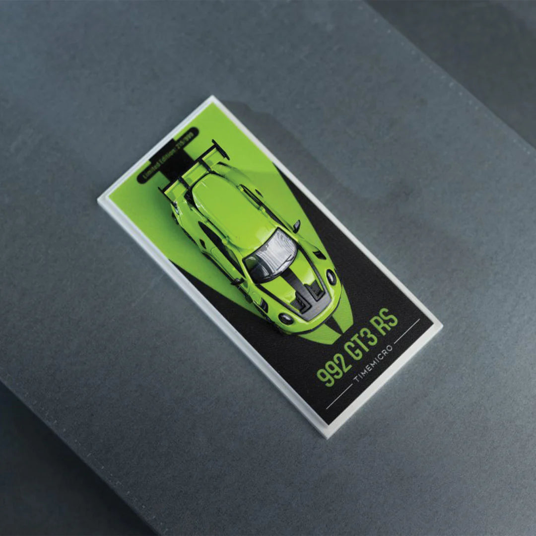 PORSCHE 992 GT3 RS GREEN – ACCESSORIES EDITION