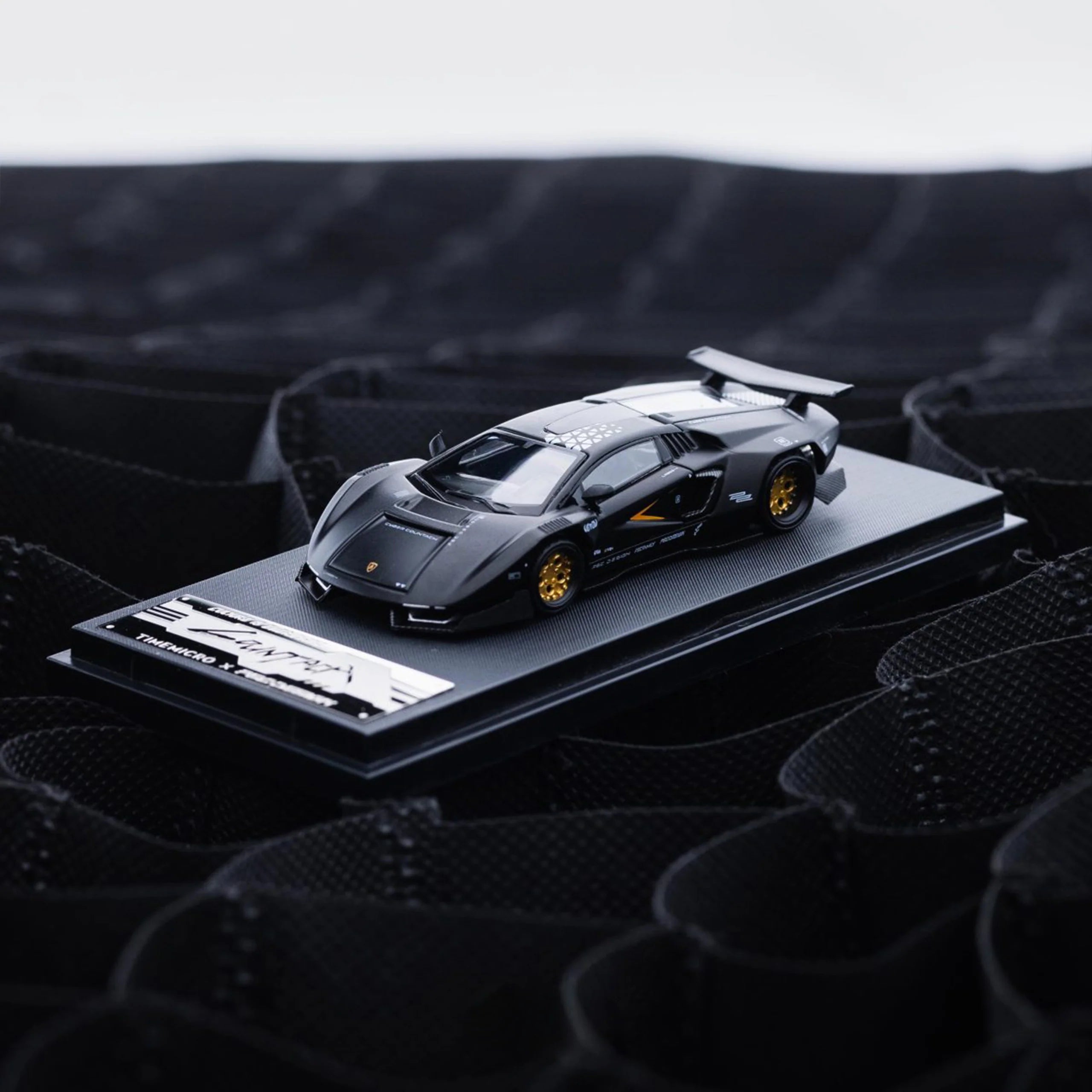TIMEMICRO × PSC DESIGN 1:64 -SERIES #001 PI-800 COUNTACH “V”