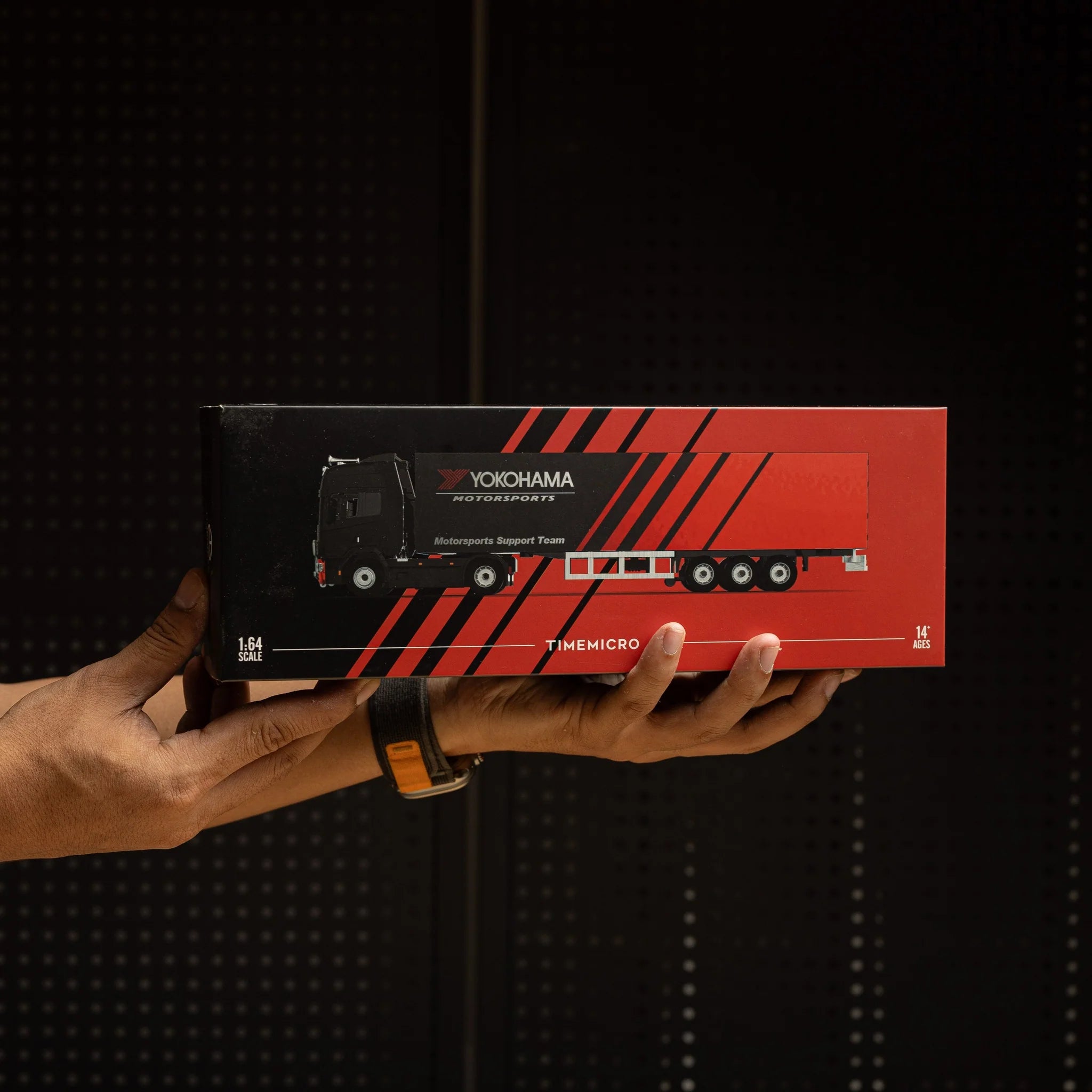 ADVAN CONTAINER CARRIER -ADVAN