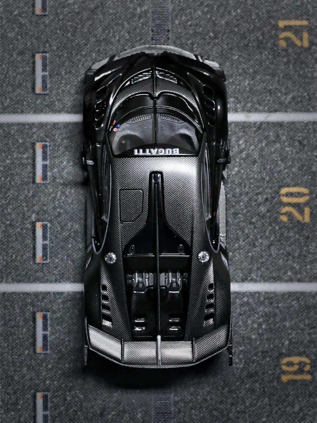 MINI GT 1:64 Bugatti Vision Gran Turismo in Black