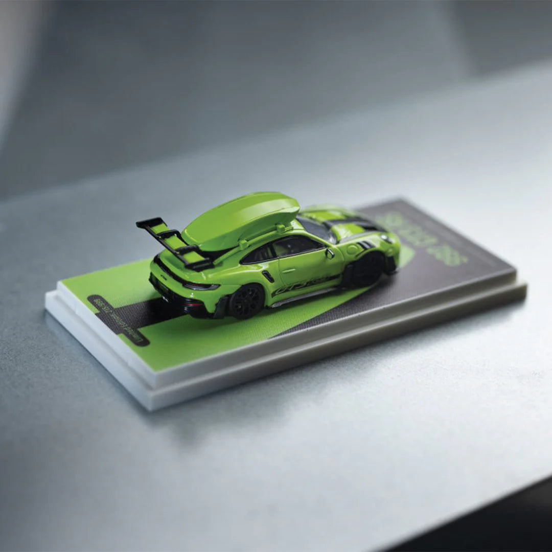 PORSCHE 992 GT3 RS GREEN – ACCESSORIES EDITION