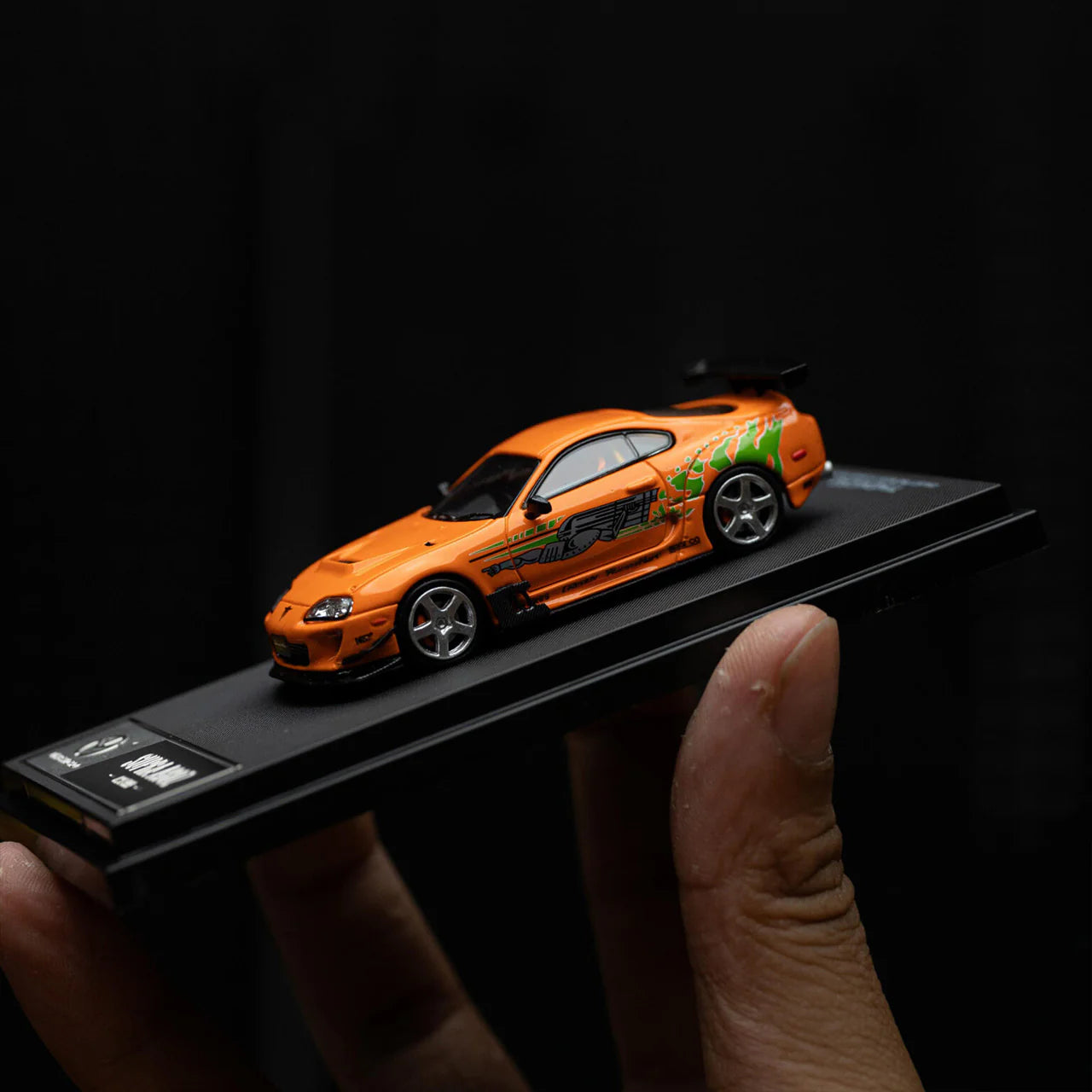 TOYOTA SUBARU A80Z PAUL ORANGE – FIGURE