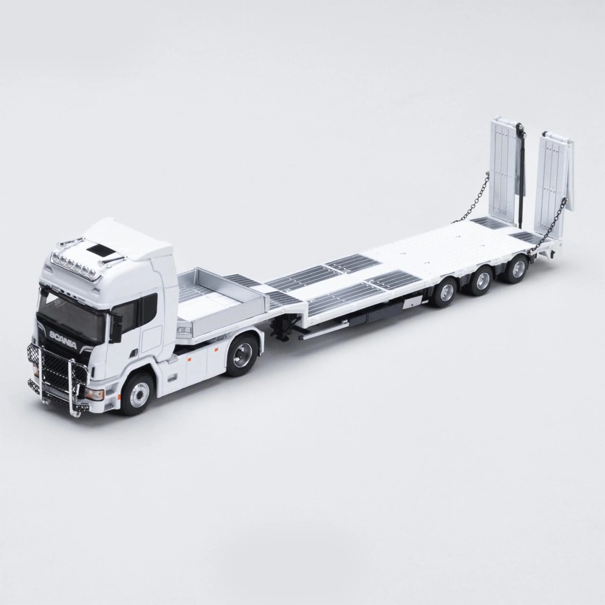 SCANIAN TRAILER TRANSPORTER – WHITE