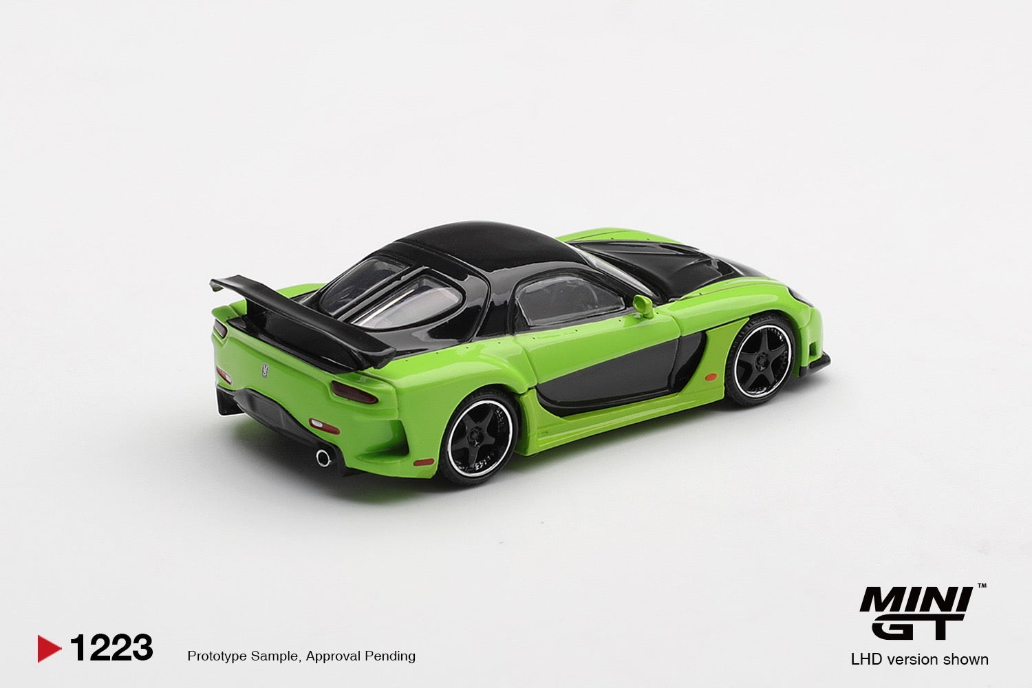 MINIGT 1/64 Mazda RX-7 VeilSide Fortune7 Green