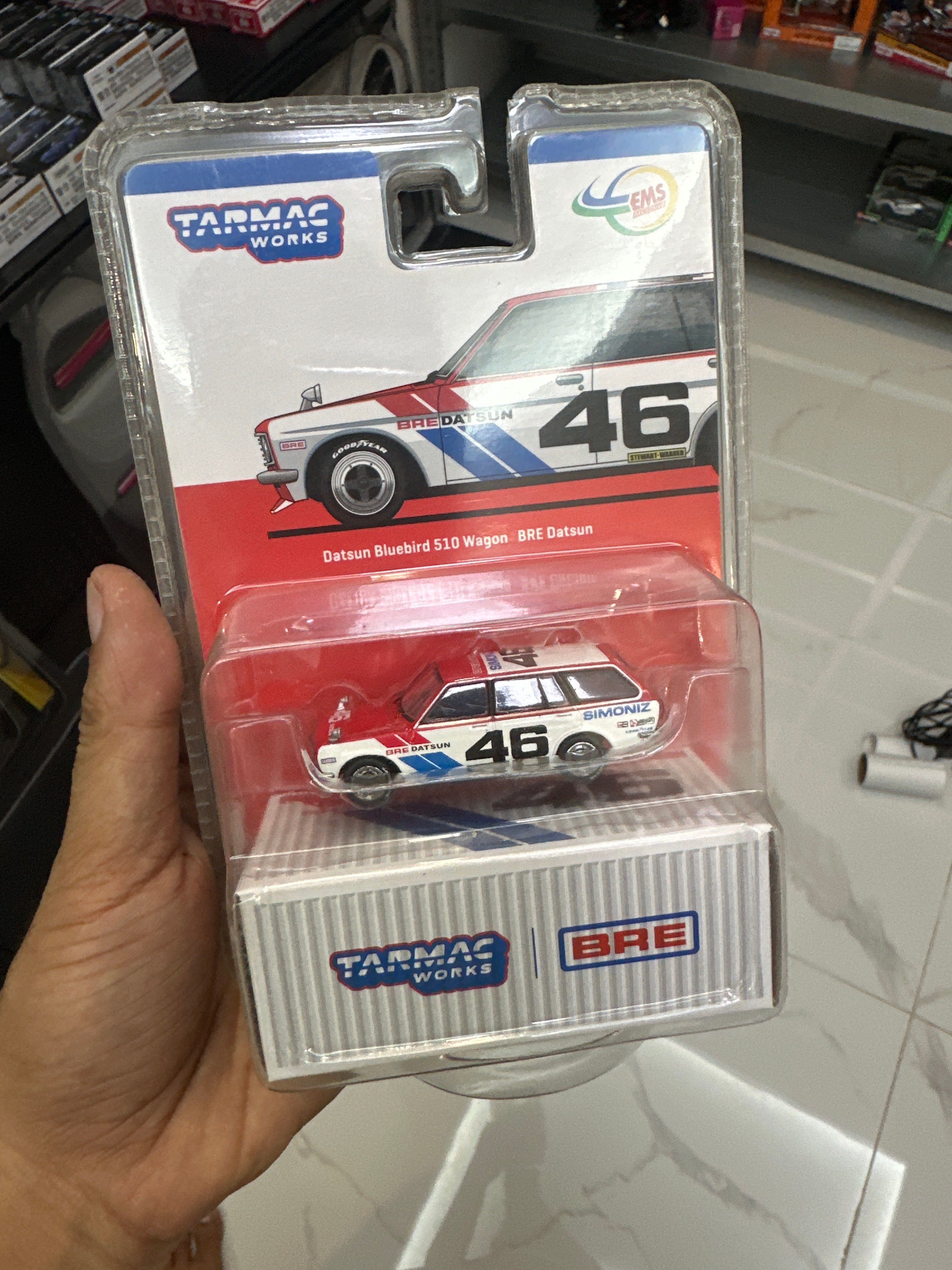 Tarmac Works 1:64 Datsun Bluebird 510