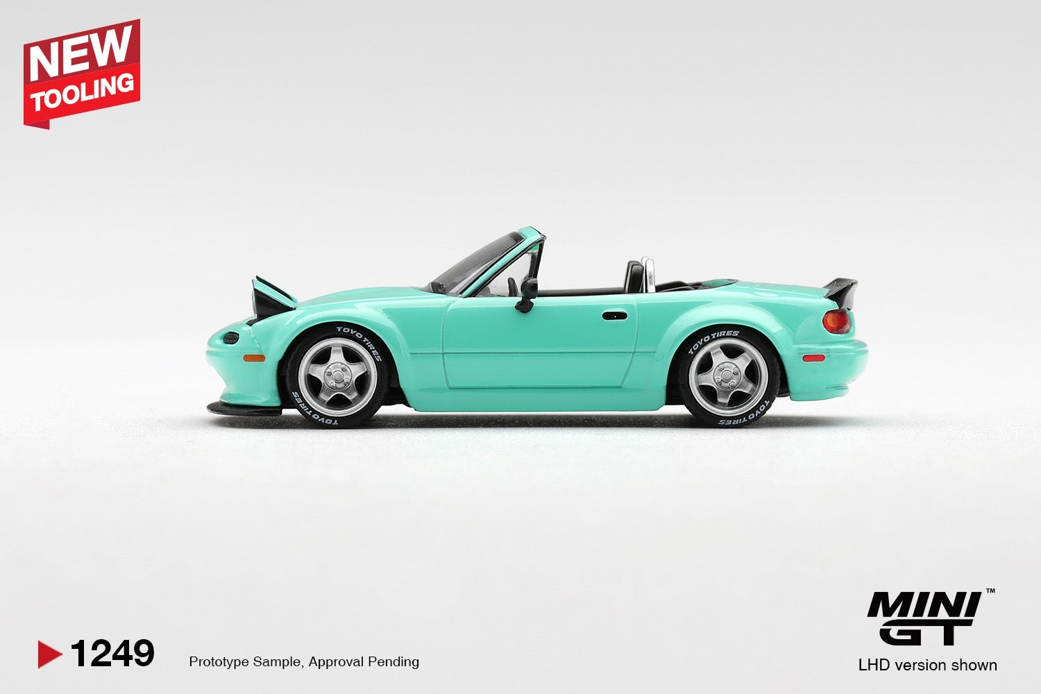 MINIGT 1/64 Mazda MX-5 (NA) Pandem Mint Green