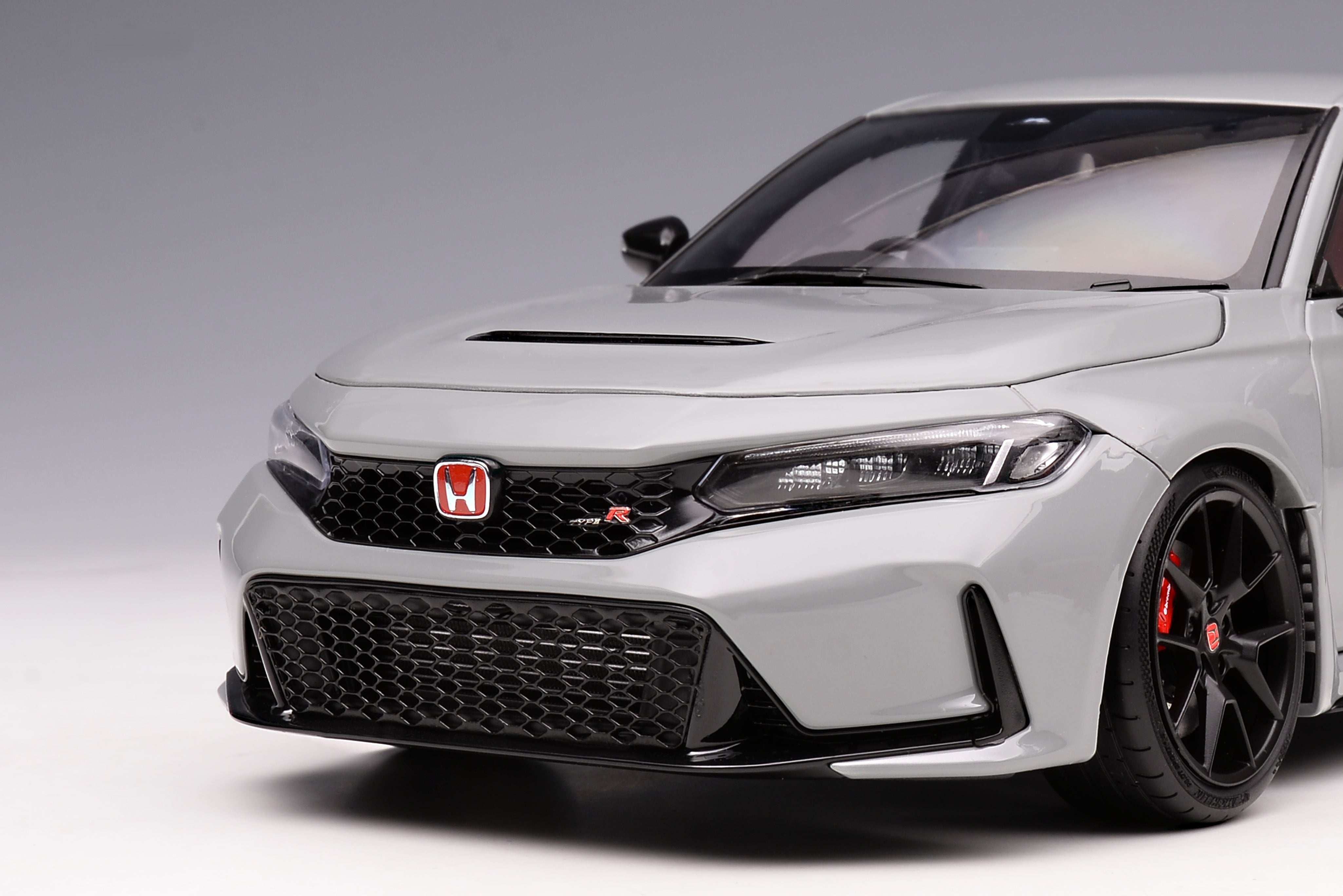 1/18 The Honda Civic Type R (FL5) Supersonic Gray - MOTORHELIX