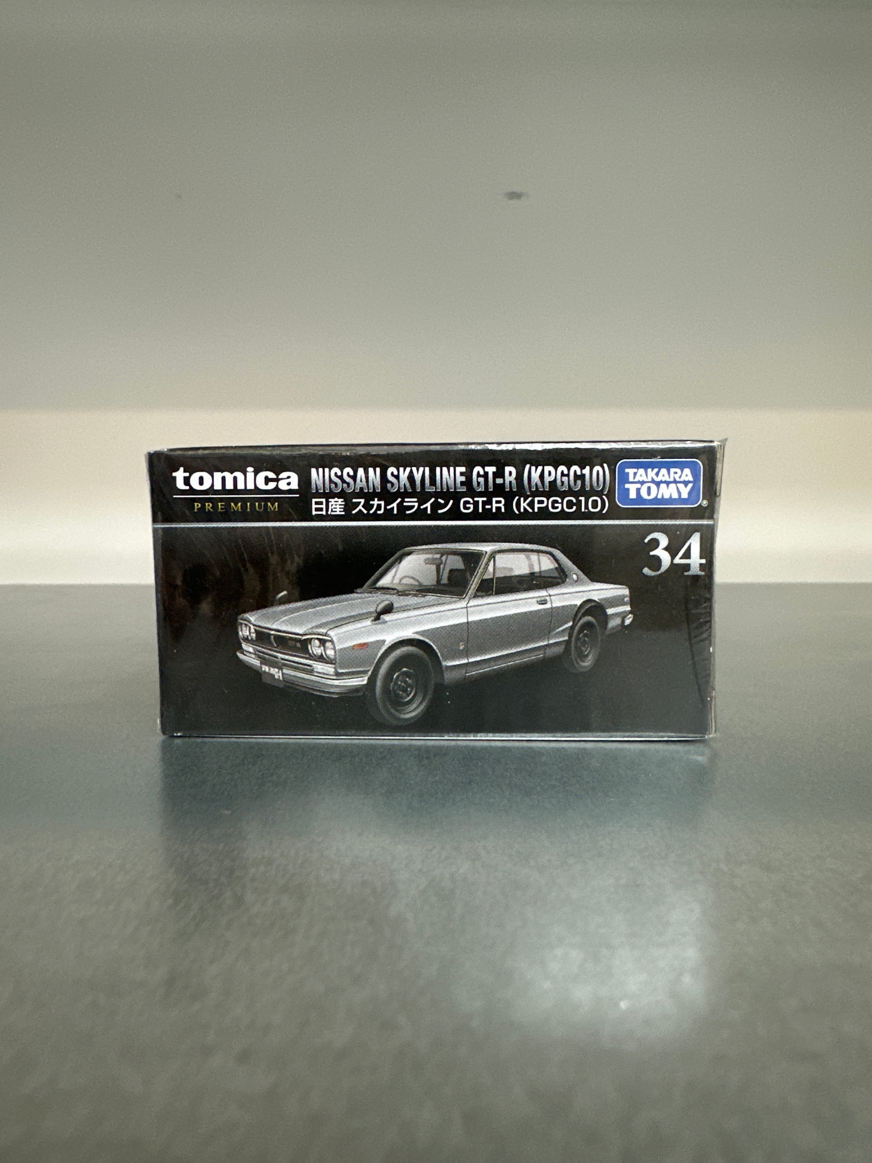 Tomica 1/64 Nissan Slyline GTS-R (kpgc10)