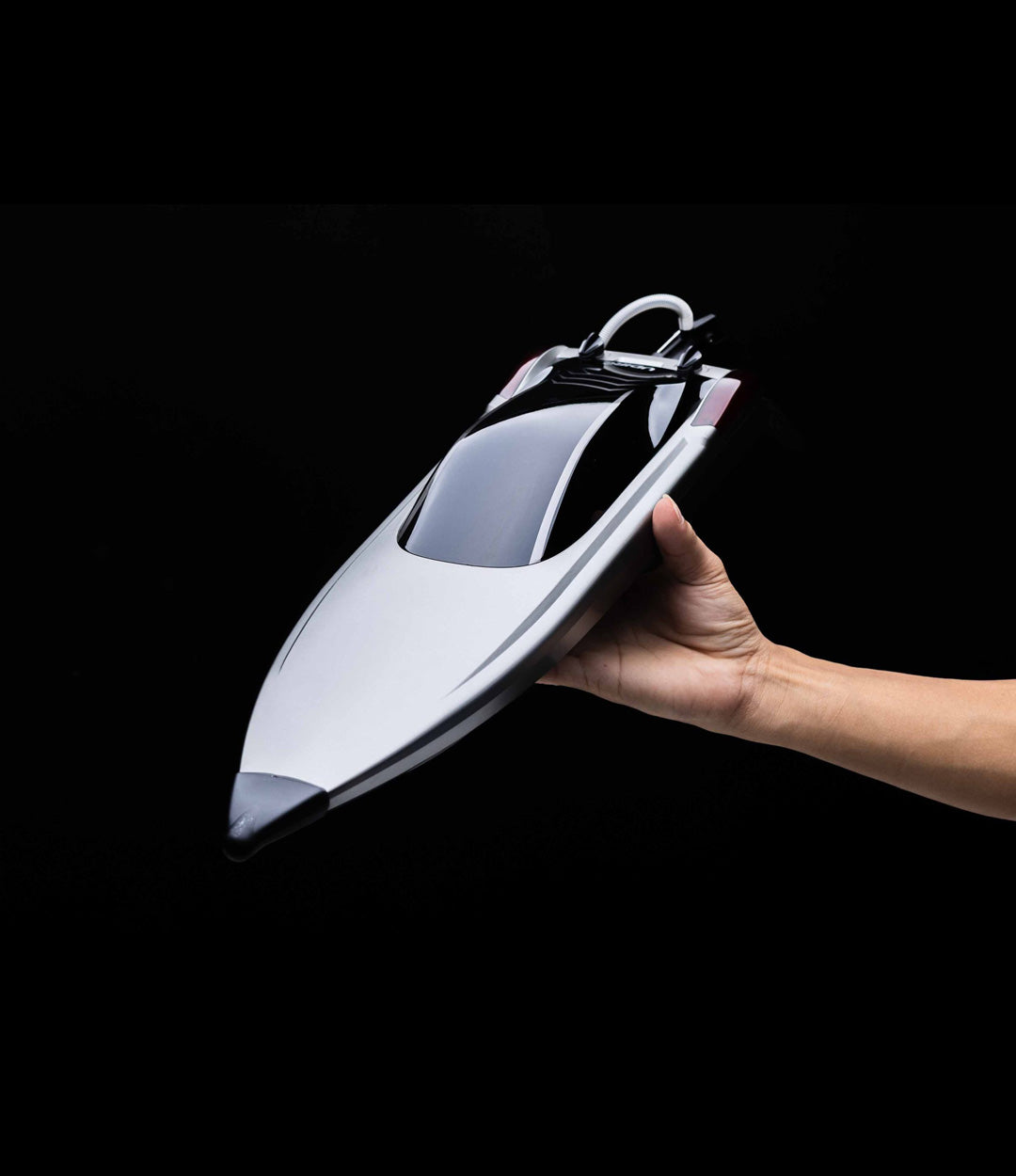 UDI 018 Brushless 2.4GHz RC High Speed Boat (3S 11.1v) Self righting 40km/h