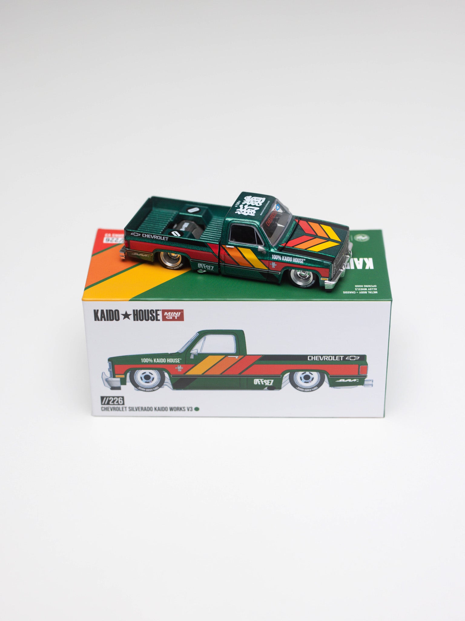 KAIDO HOUSE  1/64 Chevrolet Silverado KAIDO WORKS V3