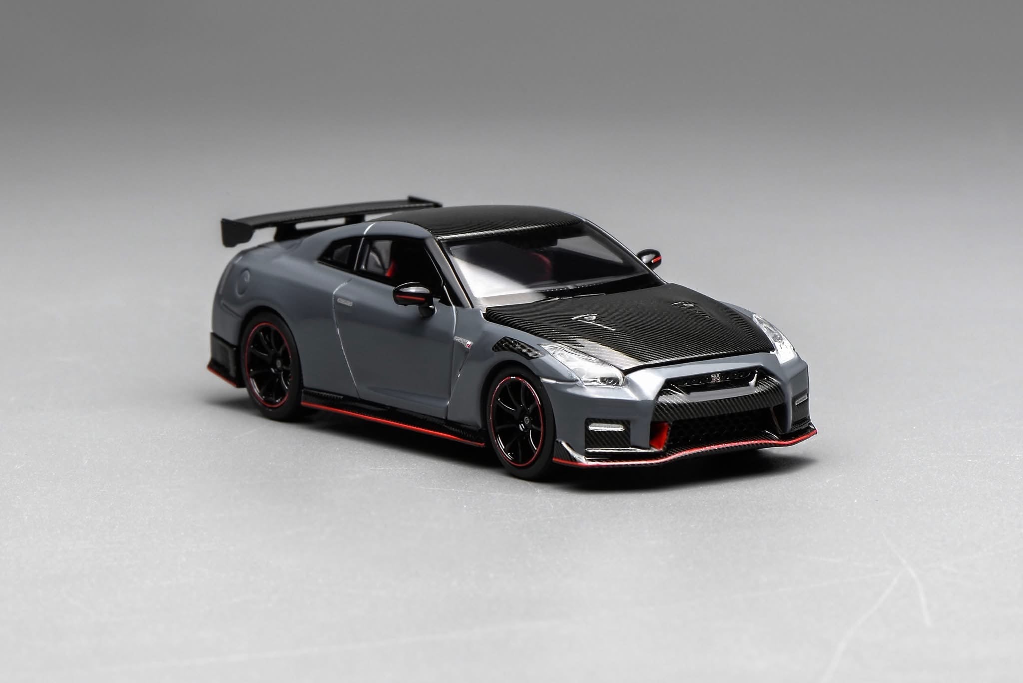 MOTORHELIX 1/64 Alloy Car Model - Nissan GT-R NISMO (R35) Special Edition