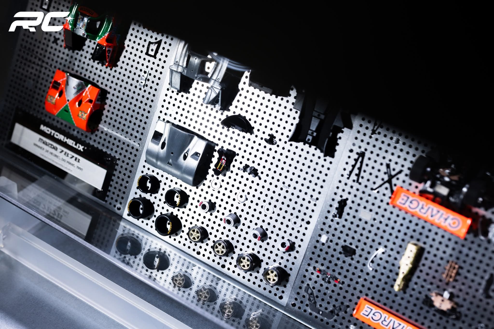 1/64 Mazda 787B 55# Champion Car Paint BOM Version