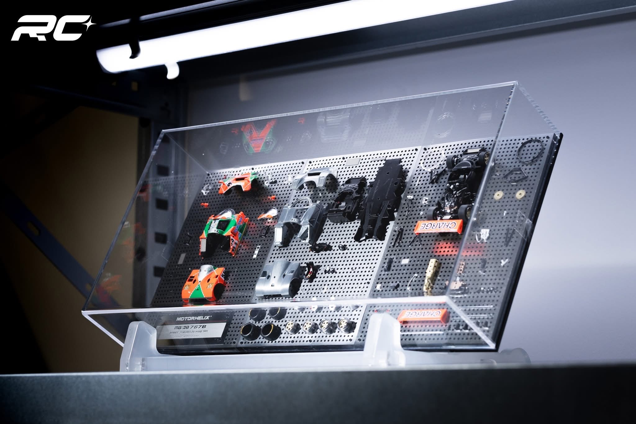 1/64 Mazda 787B 55# Champion Car Paint BOM Version