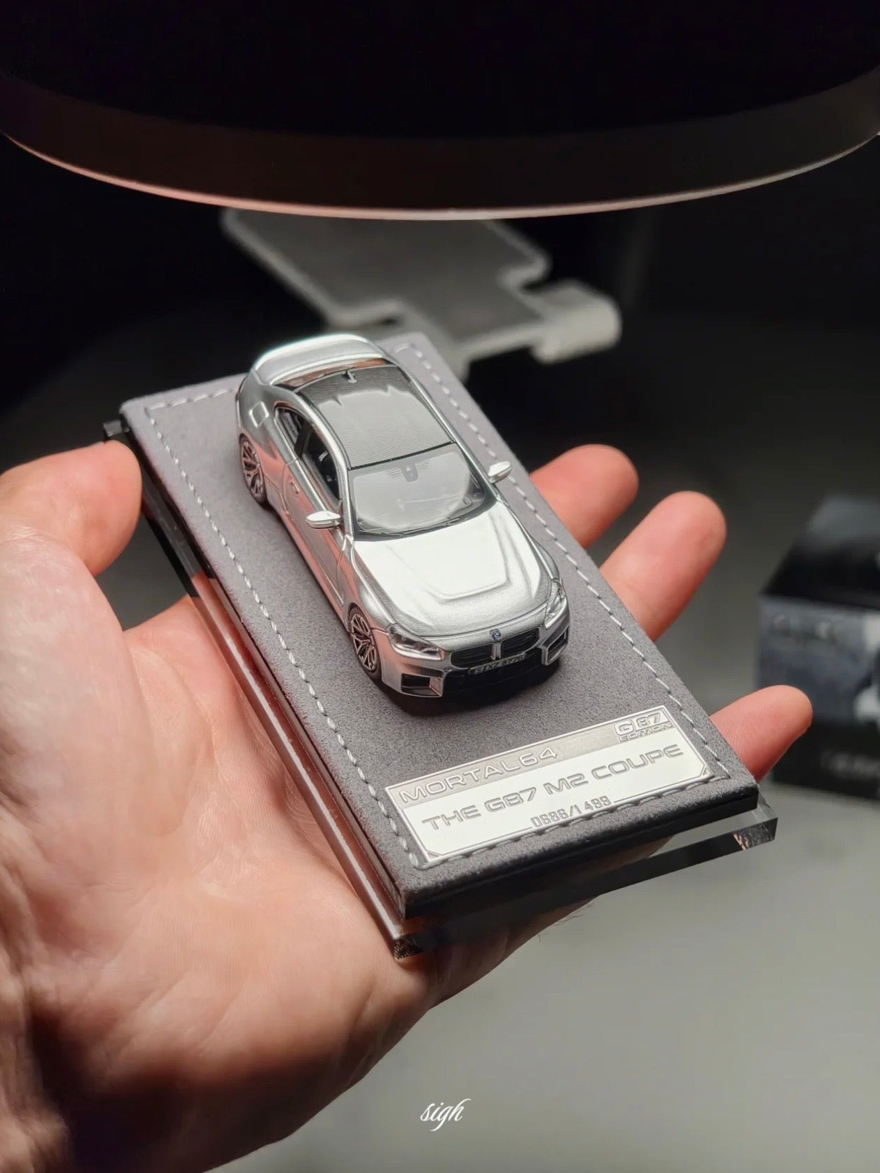 Mortal 1:64 2 Series M2 Mk2 (G87) M2 Liquid Metal Silver