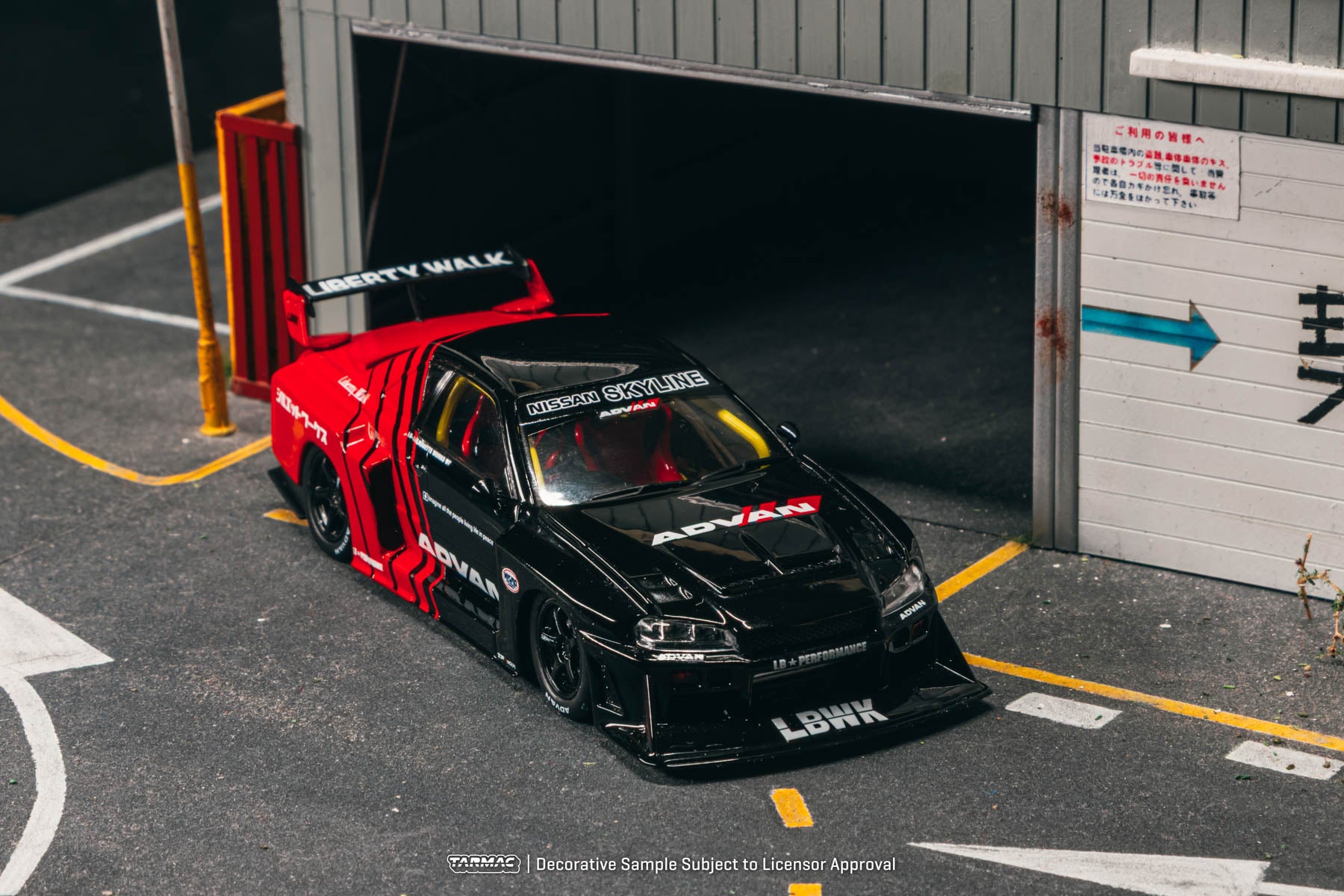 Tarmac Works 1:43 - Nissan LB-ER34 Super Silhouette SKYLINE ADVAN