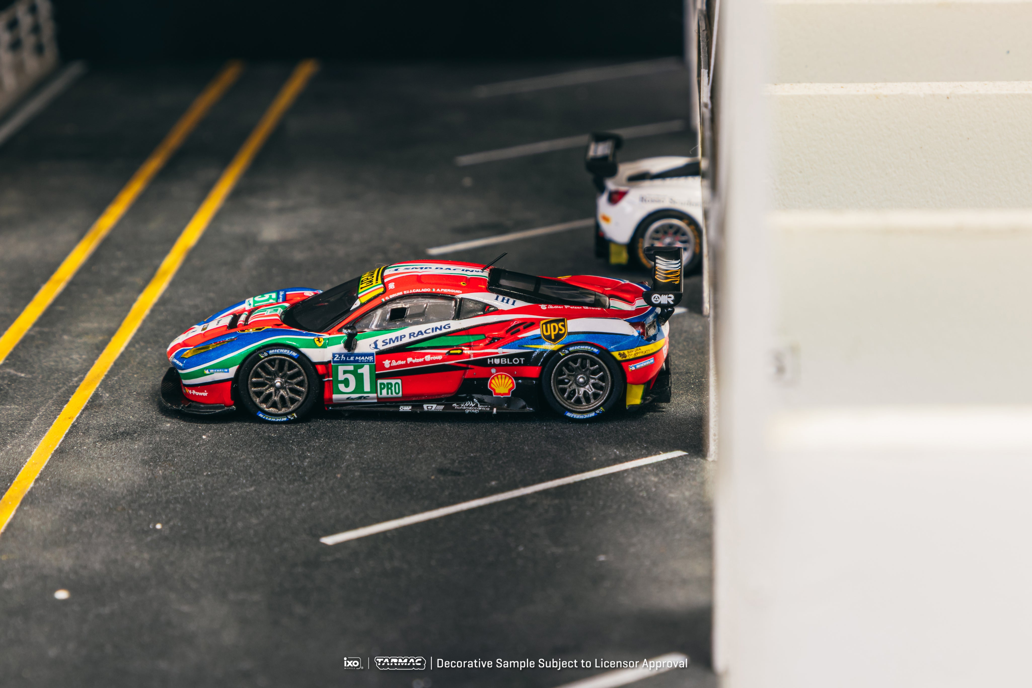 Tarmac Works 1:64 Ferrari 488 GTE 24h Of Le Mans 2016 (T64-071-16WEC51)