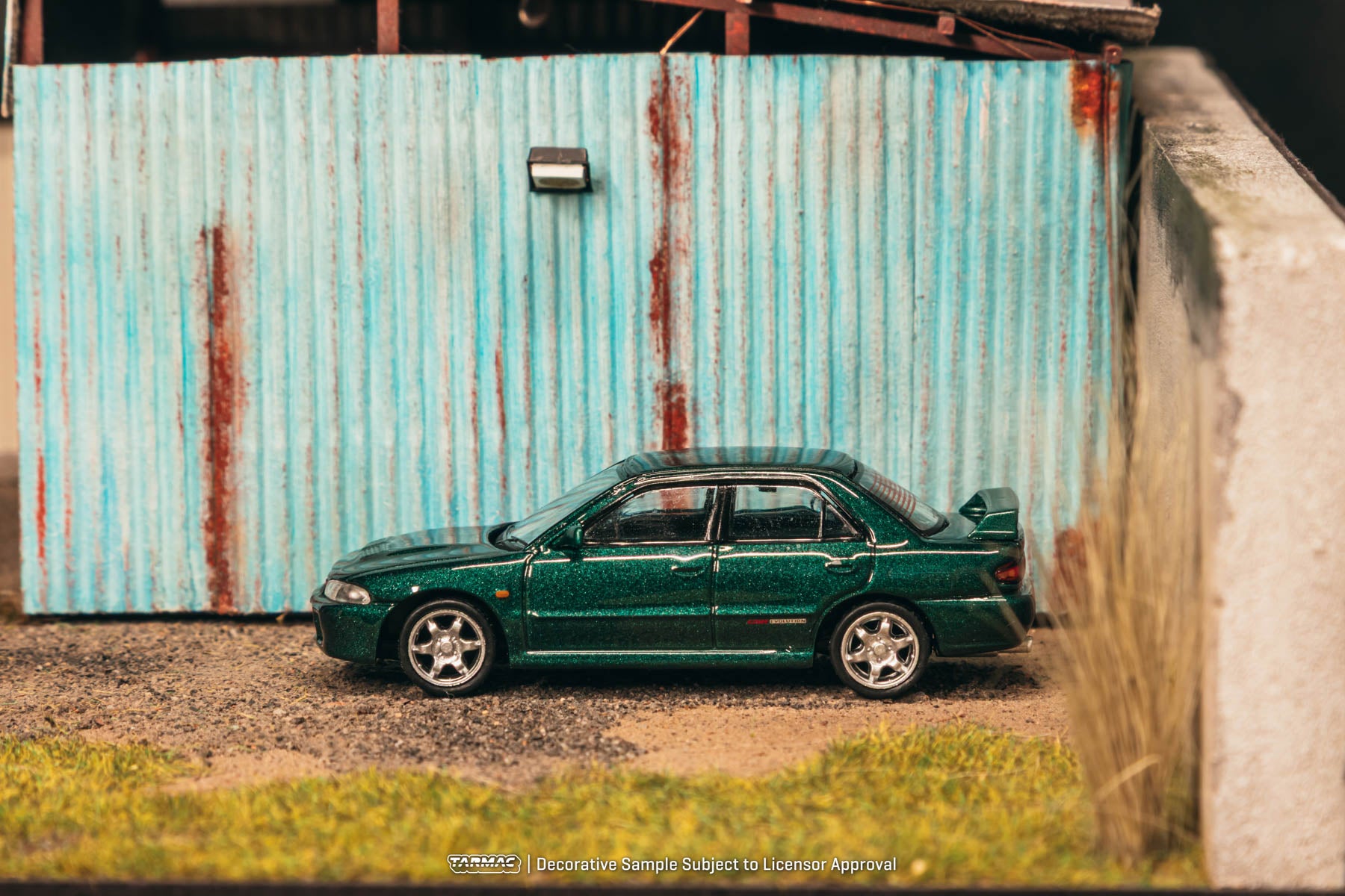 Tarmac Work 1/64 Mitsubishi Lancer GSR Evolution Green Metallic