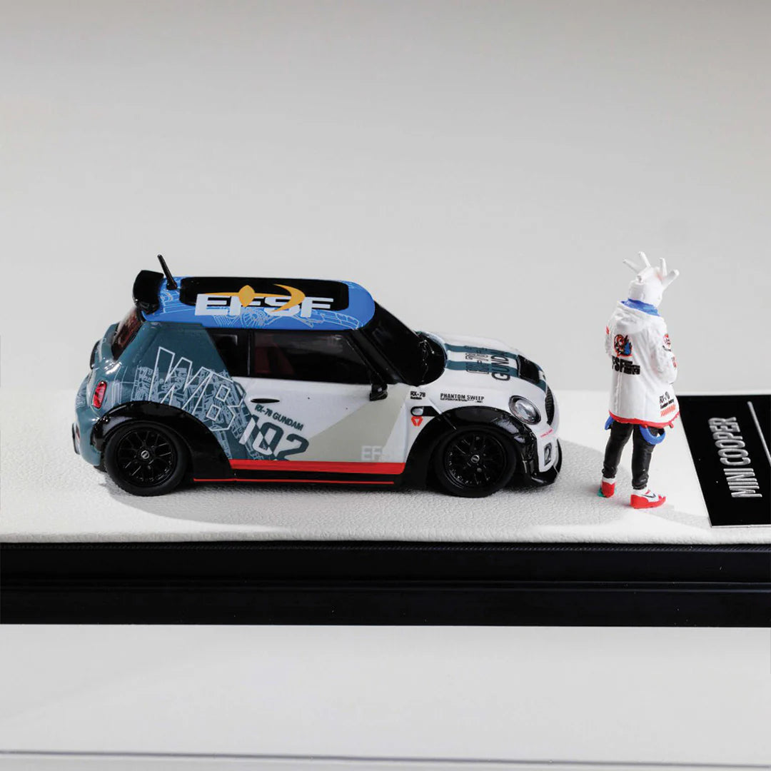 BMW MINI COOPER- GUNDAM PAINTED FIGURE