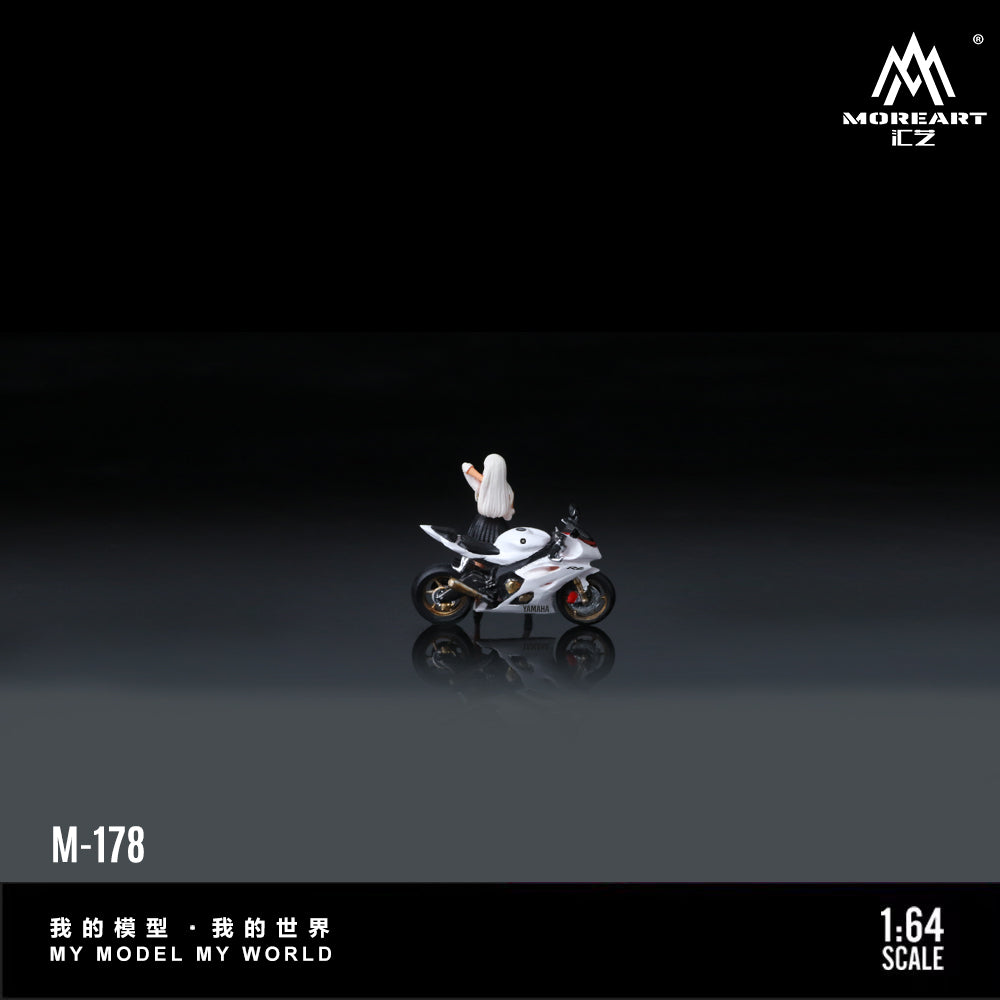 MoreArt1:64 Yamaha R6 White Girl Motorcycle Figurine Resin Model