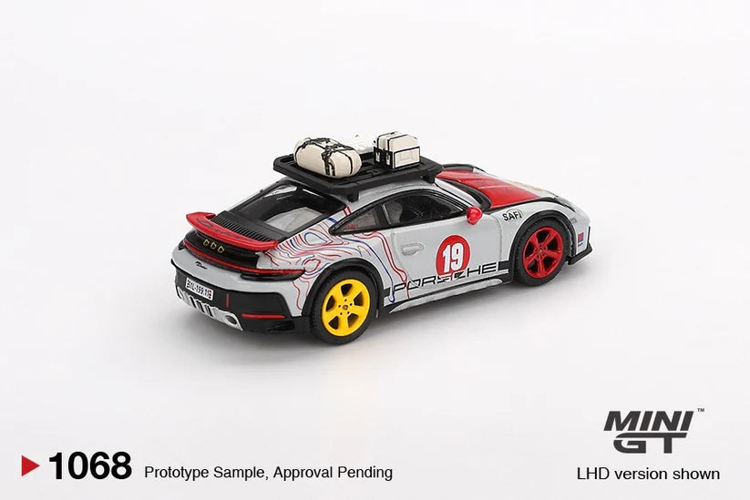 MINI GT: 1/64 Porsche 911 Dakar "Uncle Rally" LHD