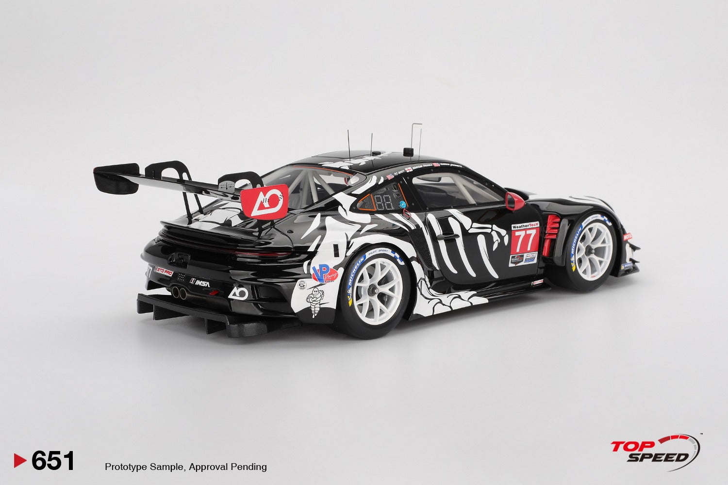 MINIGT - 1/18 Porsche 911 GT3 R #77 AO Racing 2025 IMSA  Petit Le Mans TS0651