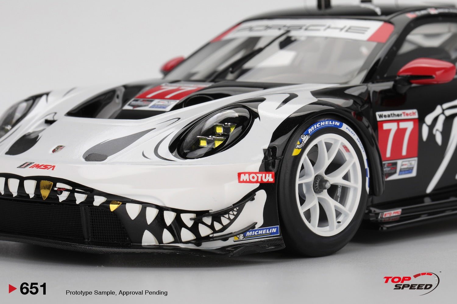 MINIGT - 1/18 Porsche 911 GT3 R #77 AO Racing 2025 IMSA  Petit Le Mans TS0651