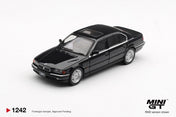 MINIGT 1/64 BMW 750IL Black Sapphire