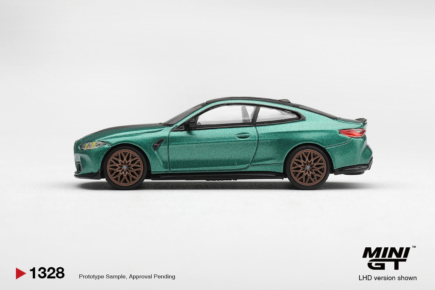 MINIGT 1/64 BMW M4 CS Frozen Isle of Man Green Metallic