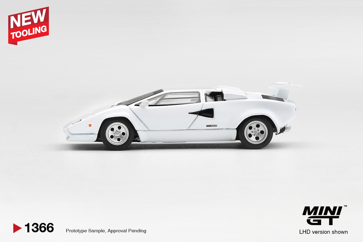 MINIGT 1/64 Lamborghini Countach LP500S White
