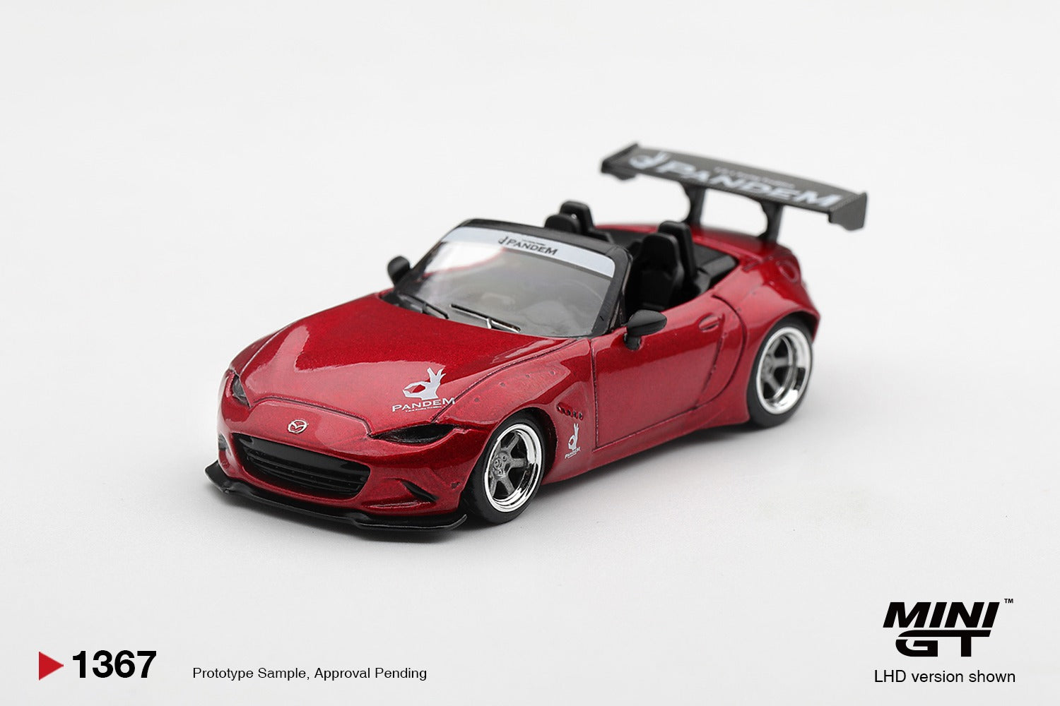 MINIGT 1/64 Mazda Miata MX-5 (ND) Pandem Kodo Red