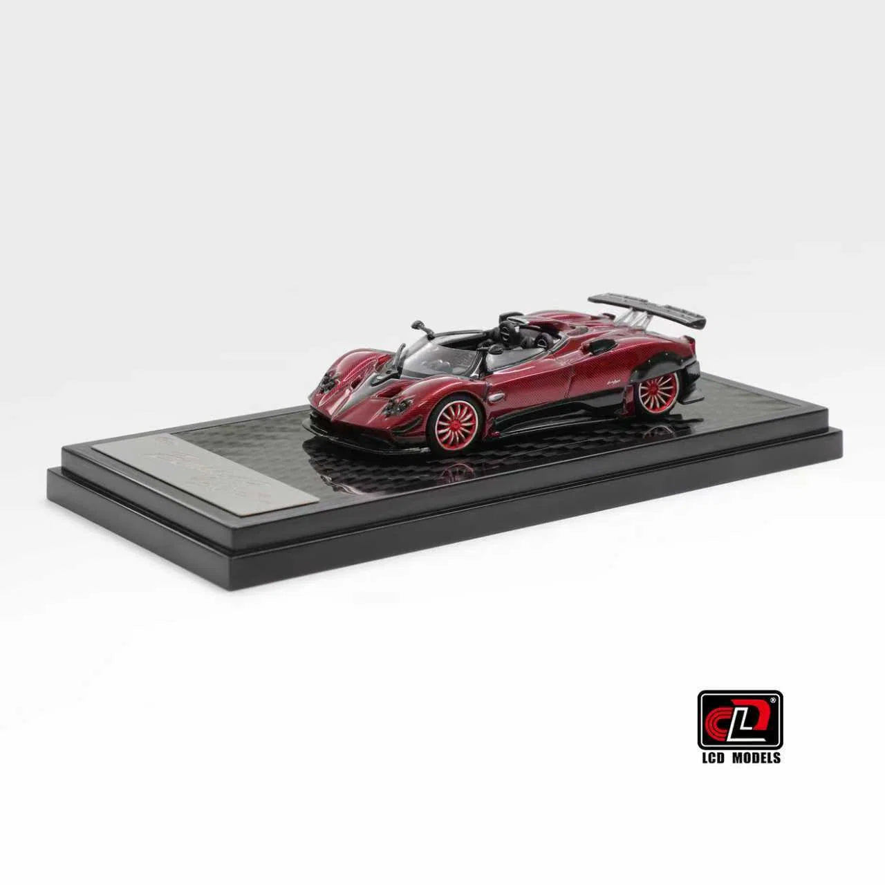 LCD 1:64 迈凯轮塞纳 GTR 万宝路