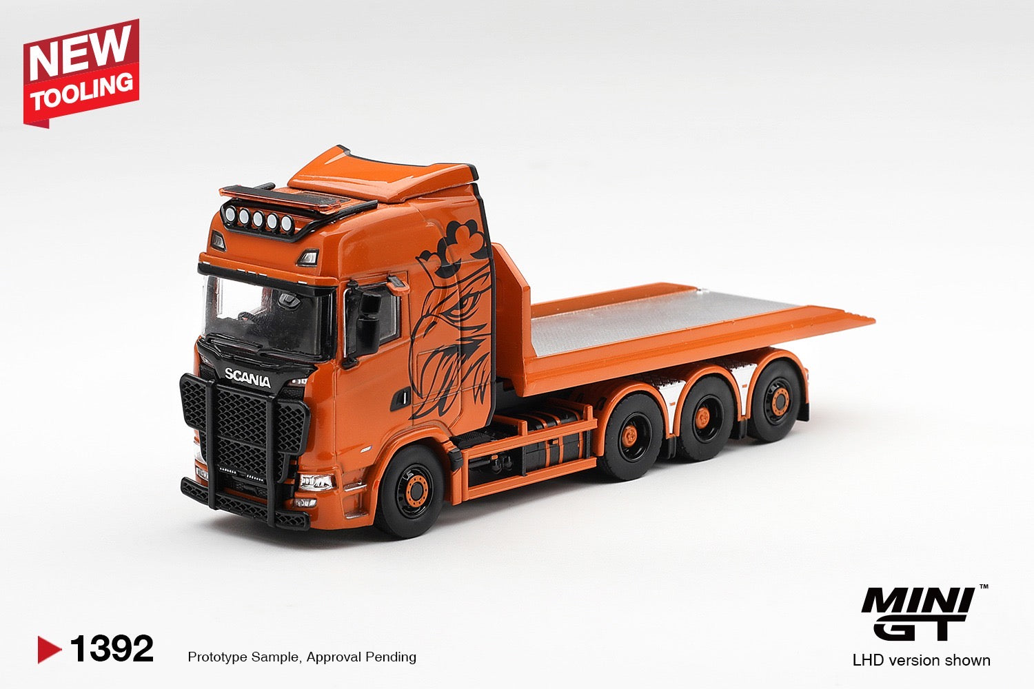 MINIGT 1/64 Scania 770S B8x4NA Hooklift Flatbed Orange