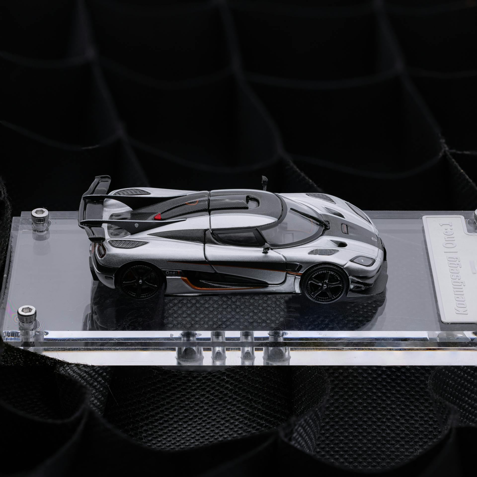 TIME TOP 1:64 KOENIGSEGG ONE1 SILVER