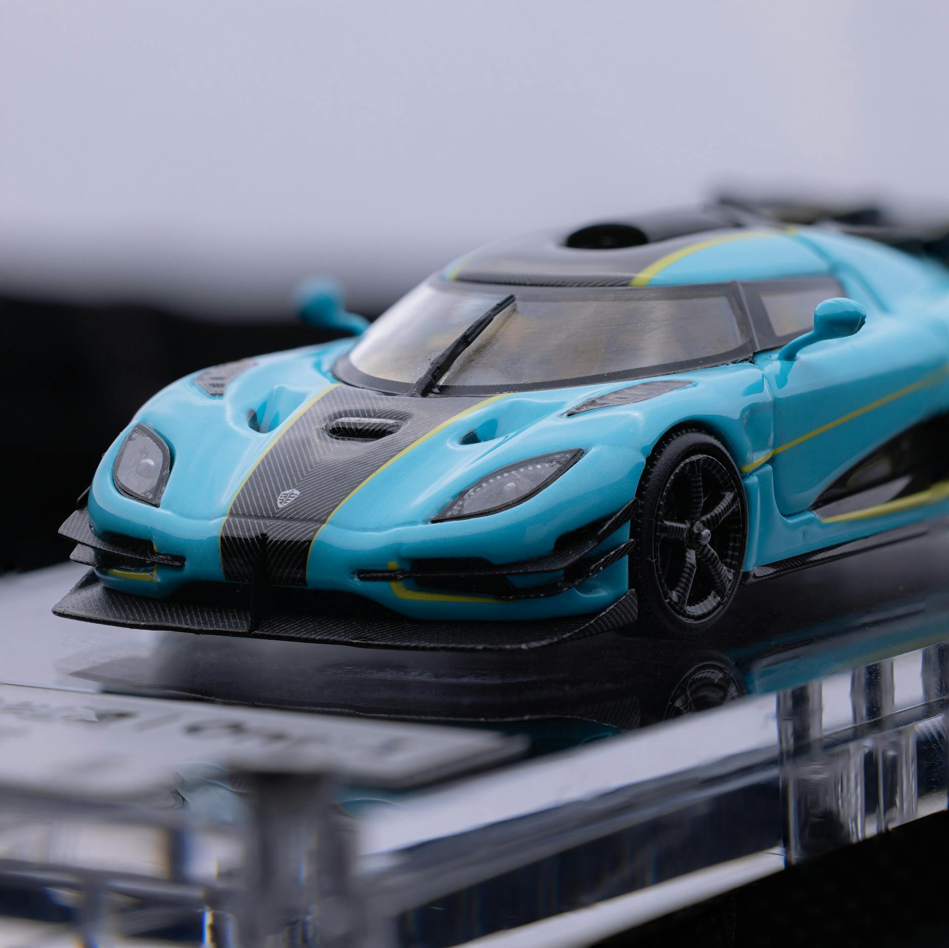 TIME TOP 1:64 Koenigsegg one1- Light Blue – Gift Box Version