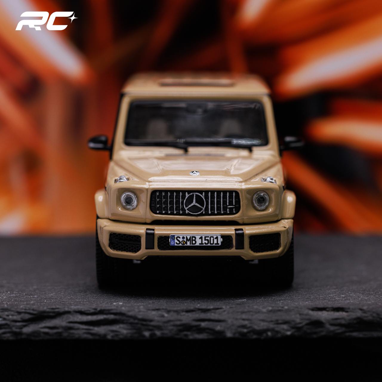Tarmac Works 1/64 Mercedes-AMG G 63 Brown - ROAD64