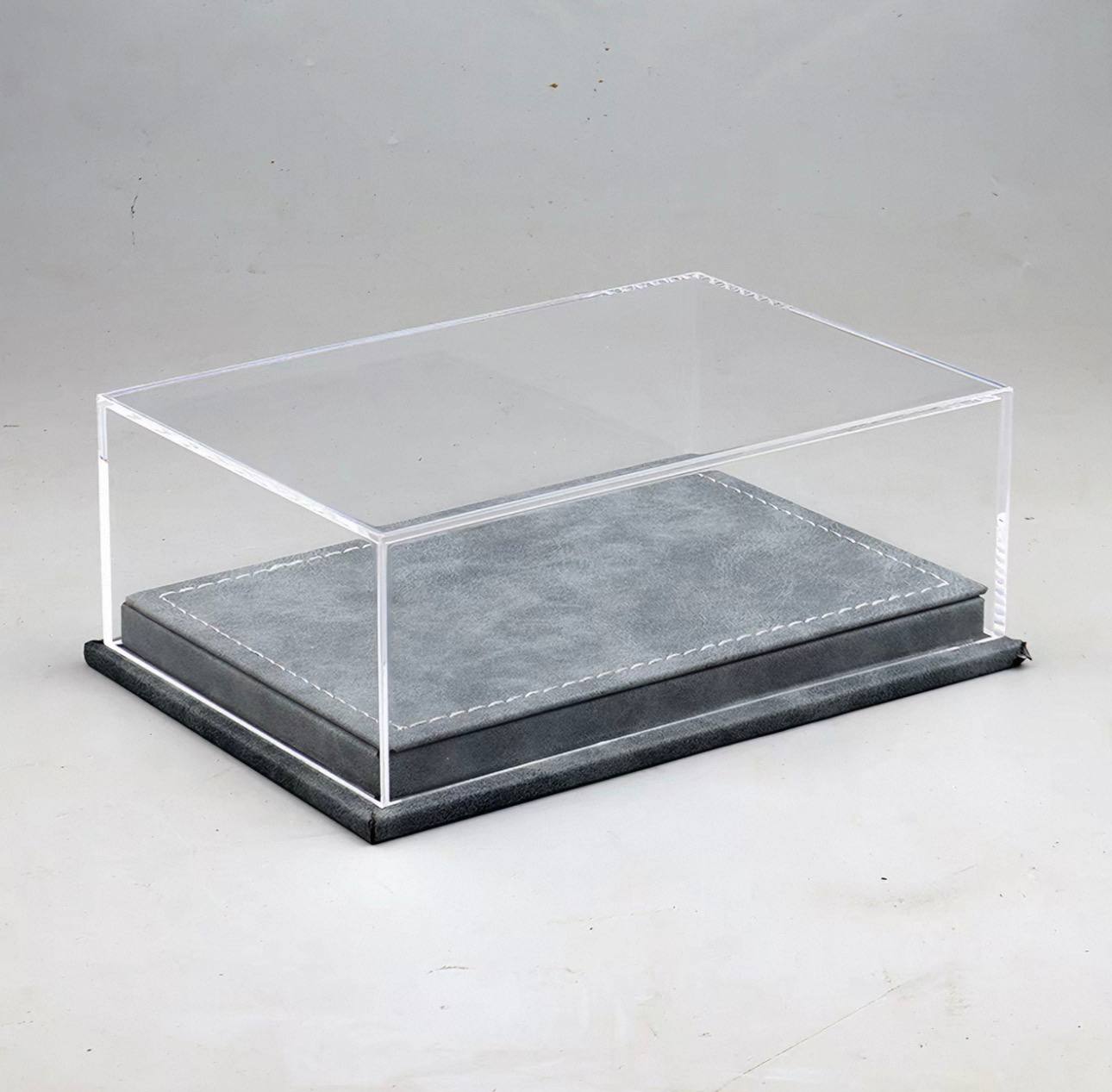 Display Acrylic Box For 1/64 ( 18cm x 13.5cm x 8.5cm )