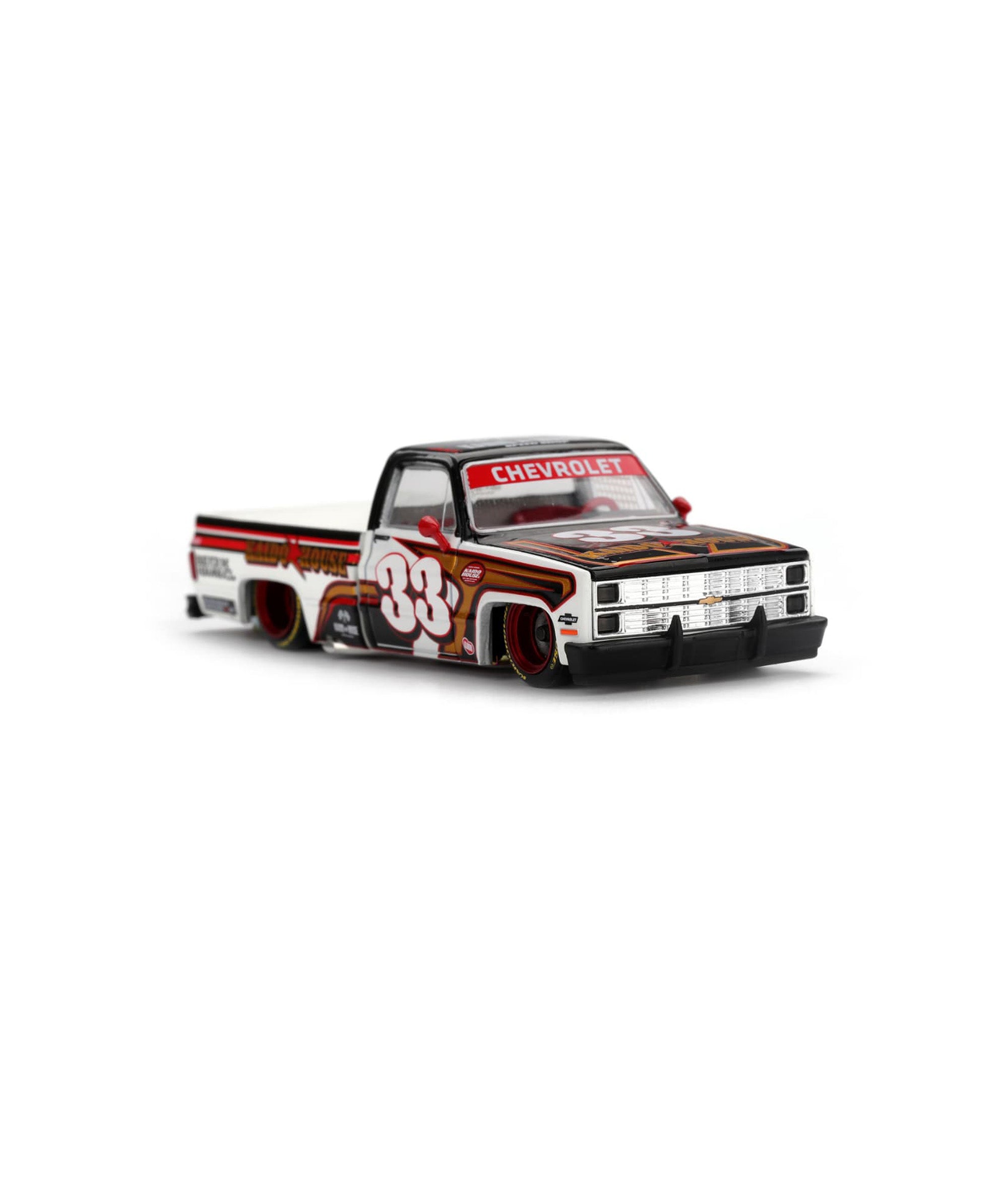 KaidoHouse x Mini GT Chevrolet Silverado KAIDO Intimidator V1 KHMG212