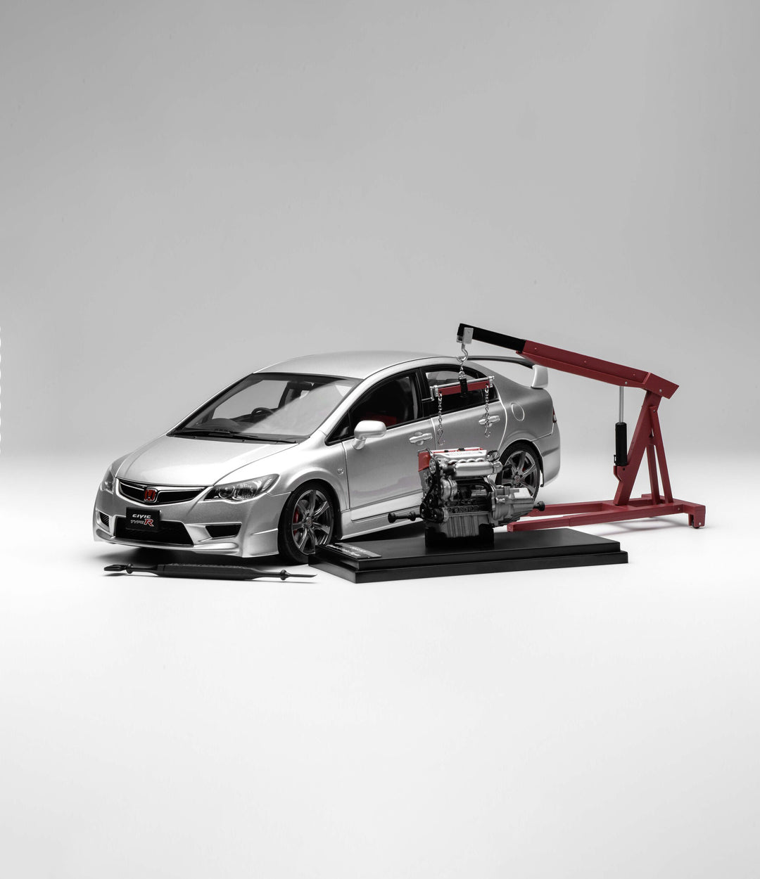 1/18 Honda Civic Type R (FD2) 2007 Platinum Metallic Silver – MOTORHELIX